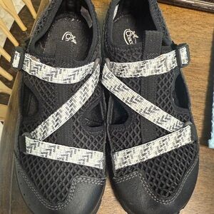 Chaco Kids Shoes Black and White